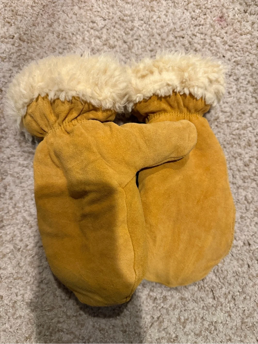 Kinco Women’s chopper mittens